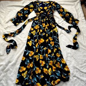 FashionNova Floral Maxi